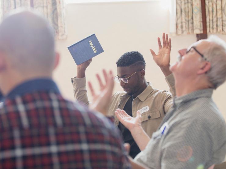bible group mission evangelism prayer alamy stock