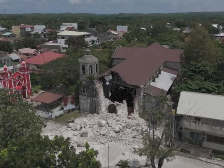 Philippines church.JPG