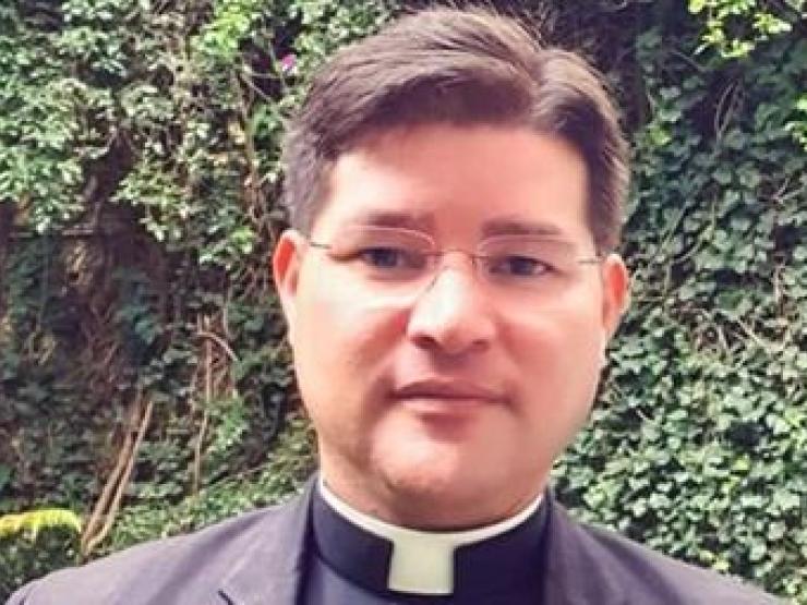 Venezuela bishop.jpg