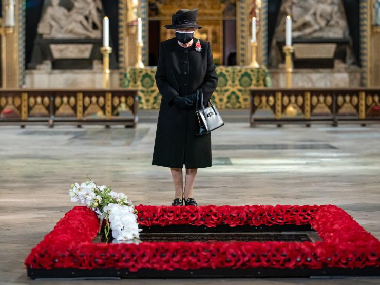 queen_soldier.jpg
