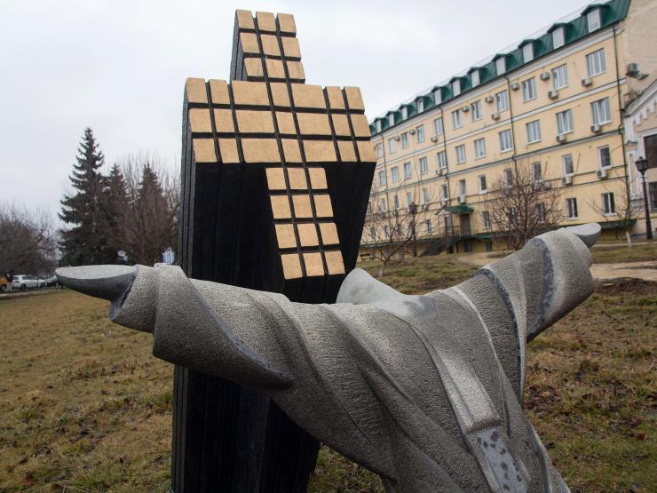 Ukraine pastor pic.jpg