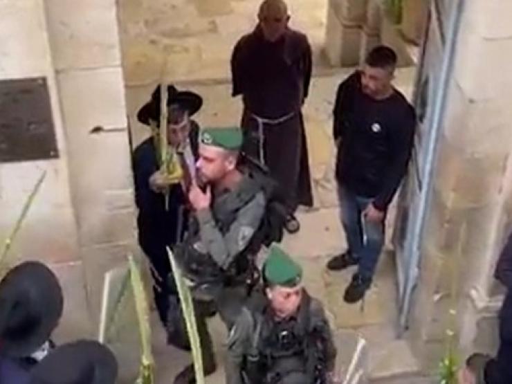 Israel spitting pic.jpg