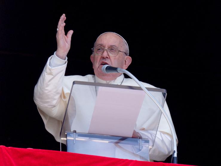 POPE APRIL 14.JPG