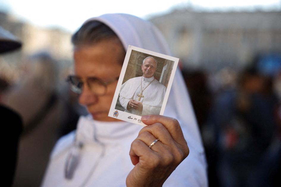 Archbishops urge prayers for Pope Leo after lung cancer diagnosis