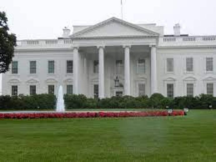 white house tw0.jpg