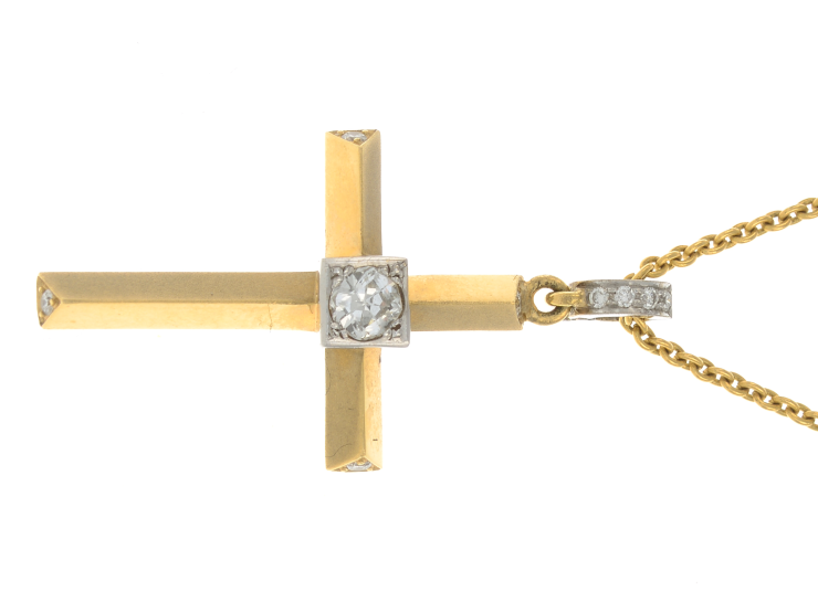 Dawn French cross pendant.JPG