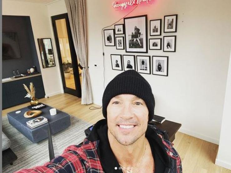 CARL LENTZ INSTAGRAM.JPG
