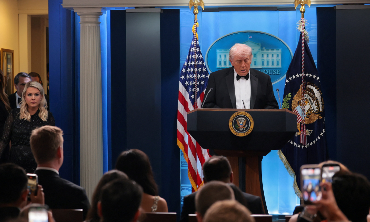 Donald Trump press conference after dinner attack.JPG