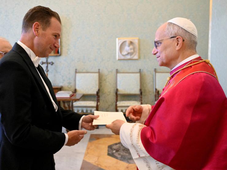 POPE-LEO-USA-AMBASSADOR