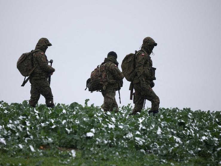 Poland missile soldiers.JPG