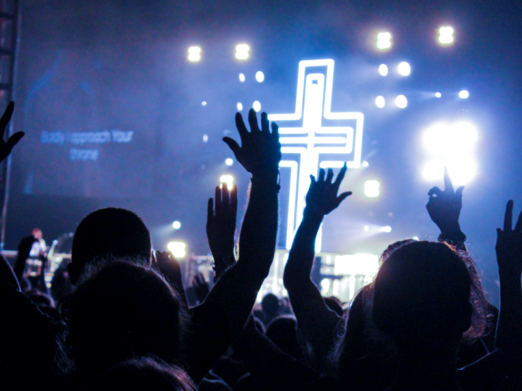Worship service thumb.PNG