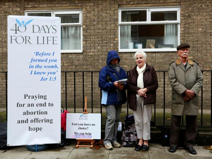 40 DAYS FOR LIFE ABORTION CLINIC PRAYER BUFFER ZONES.jpg