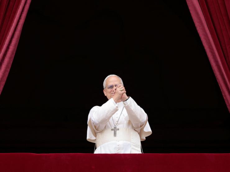 2025-05-11T113031Z_2_LYNXMPEL4A03T_RTROPTP_4_POPE-LEO.JPG