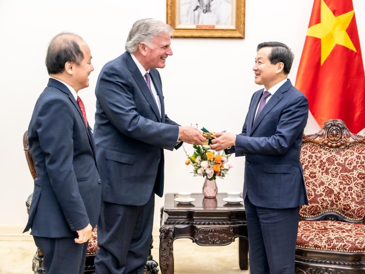 Franklin Graham to Vietnam in landmark visit