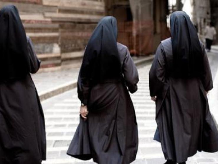 nuns-from-back-main_article_image.jpg