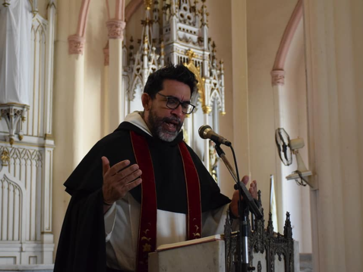 Lester Zayas Diaz iglesia Sagrado Corazón.png