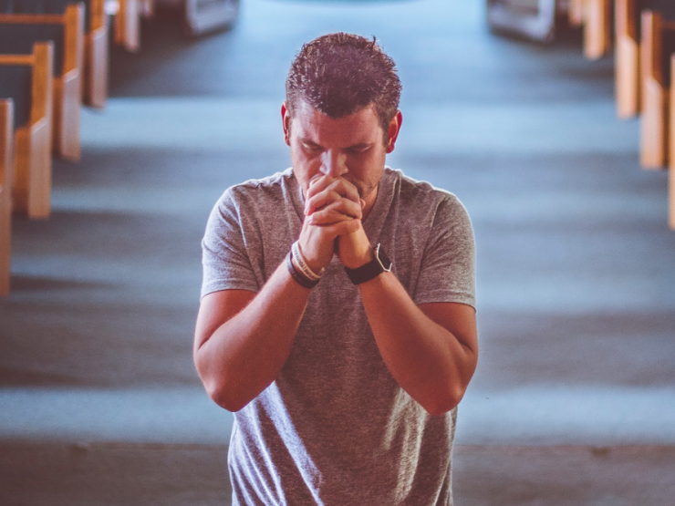 Praying church.PNG