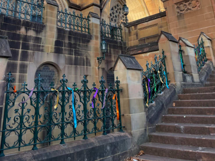 ribbons on st mary's church sydney.PNG thumb.PNG