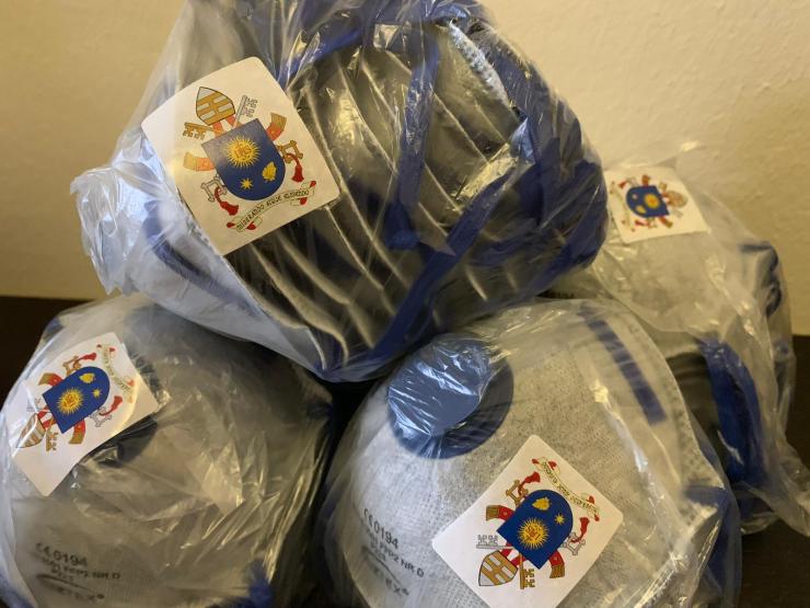 Coronavirus masks vatican.jpg
