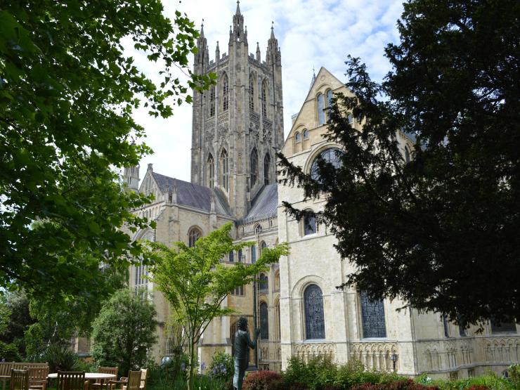 Canterbury Cathedral.jpg
