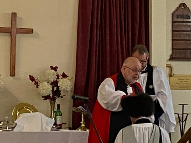 Calvin Robinson ordination thumb.png