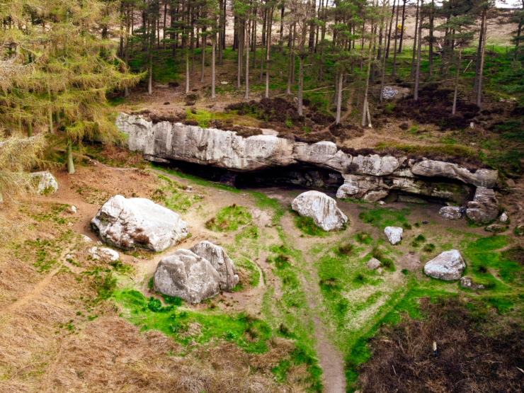 st cuthberts cave.png