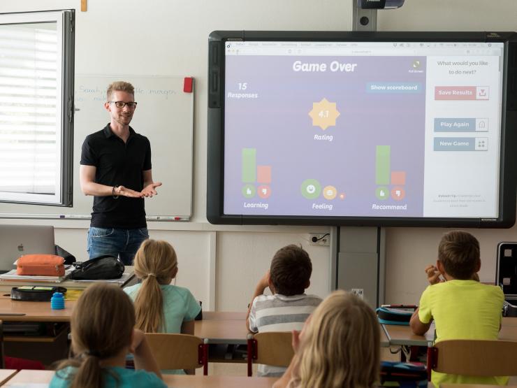 TEACHER.jpg
