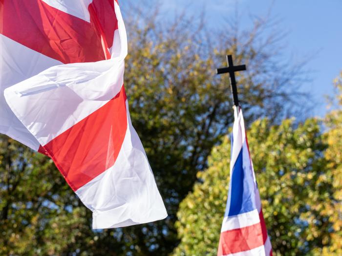 Churches urged to ‘reclaim’ St George’s flag