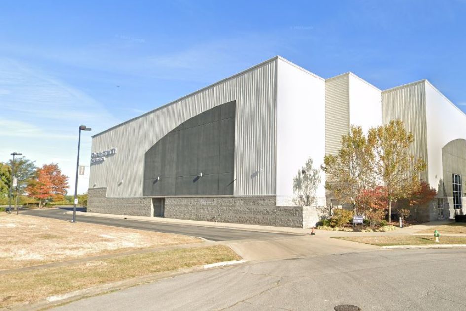 Pastor abuse scandal induces closure of popular megachurch