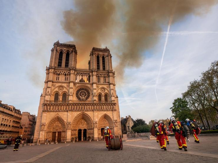 Notre Dame fire .jpg