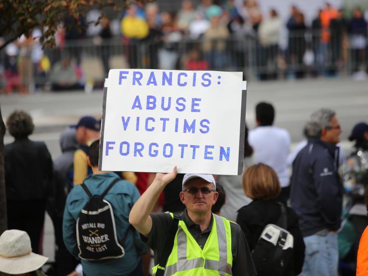 ABUSE VICTIMS CATHOLIC CHURCH.jpg