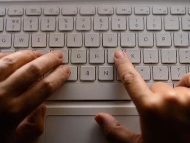 Pornography-laptop-typing-computer_article_image.jpg