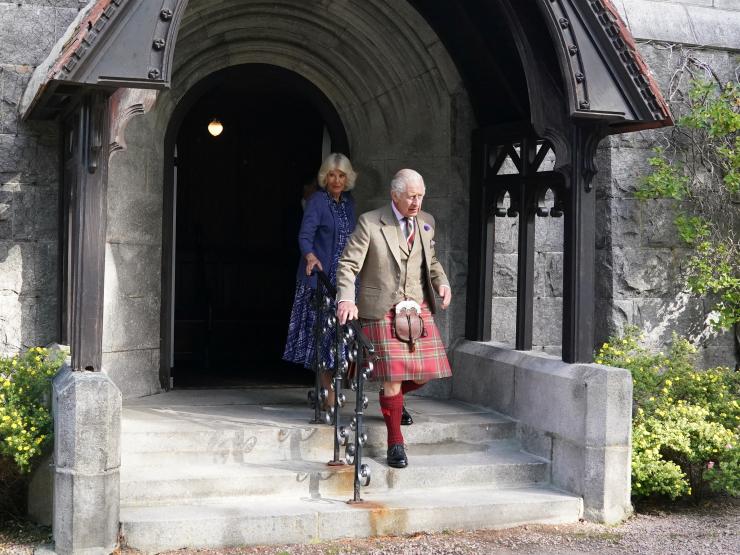 ROYALS QUEEN ANNIVERSARY CHARLES AND CAMILLA.JPG