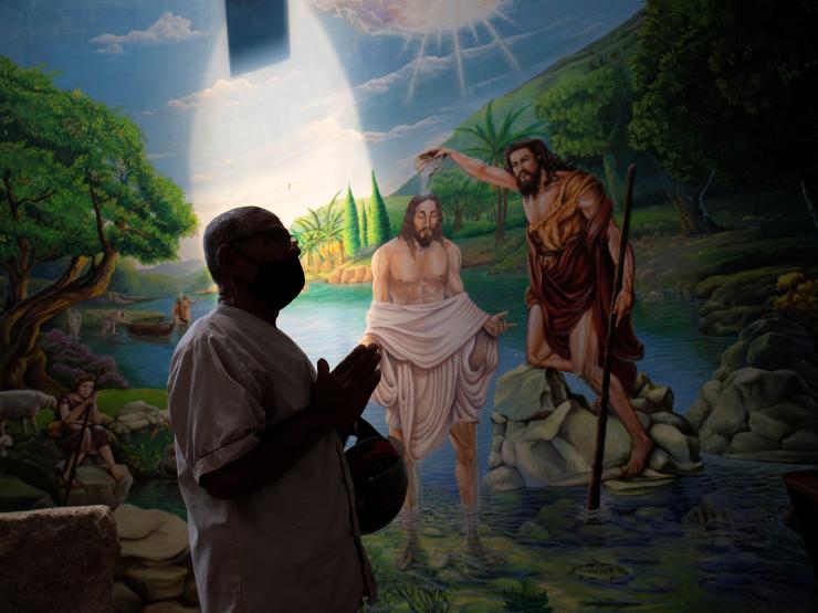 Nicuragua worshipper.JPG