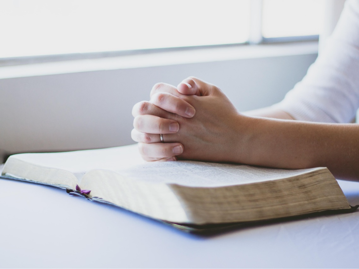 prayer-1308663_1280.jpg