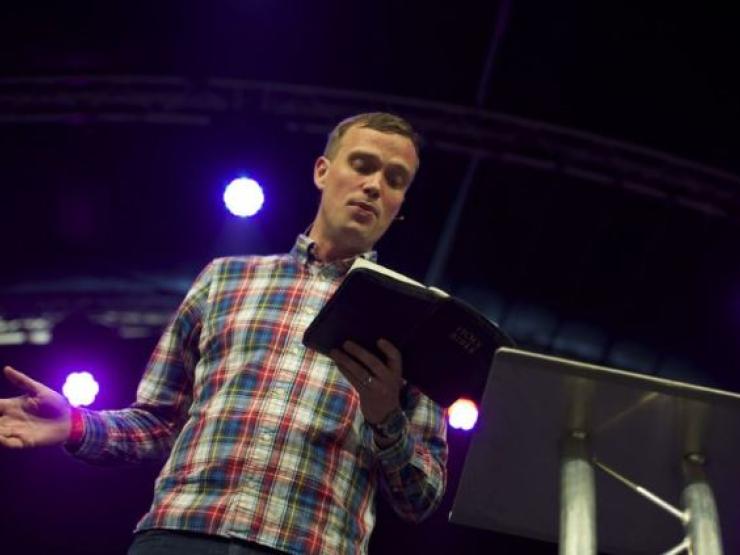 GAVIN CALVER SRPING HARVEST.JPG