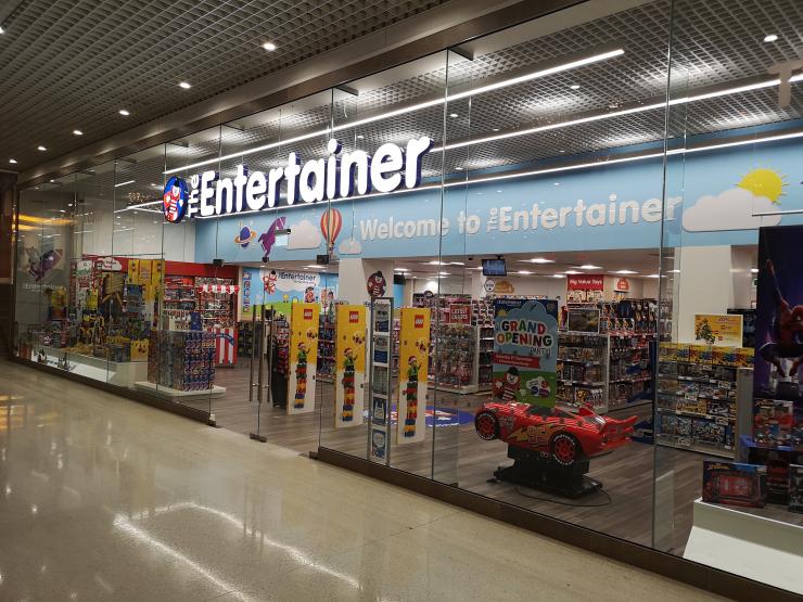 The Entertainer store Hanley store front.jpg