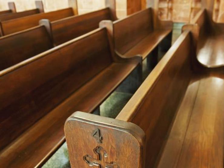 church-pews-thumb_gallery.jpg