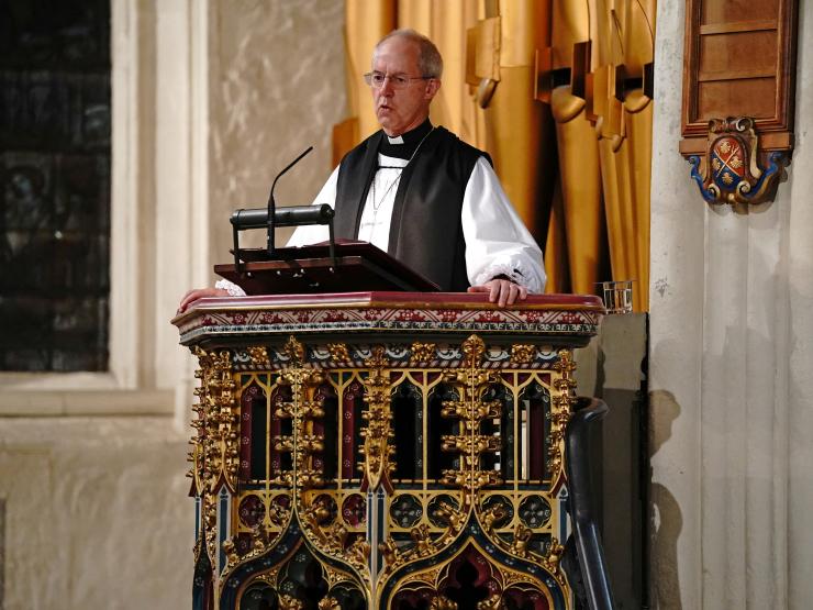 JUSTIN WELBY PREACHING.JPG