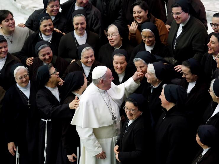 2021-02-07T113445Z_1_LYNXMPEH1609L_RTROPTP_4_POPE-WOMEN (1).JPG