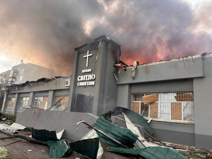 Light of the Gospel UKRAINE.png