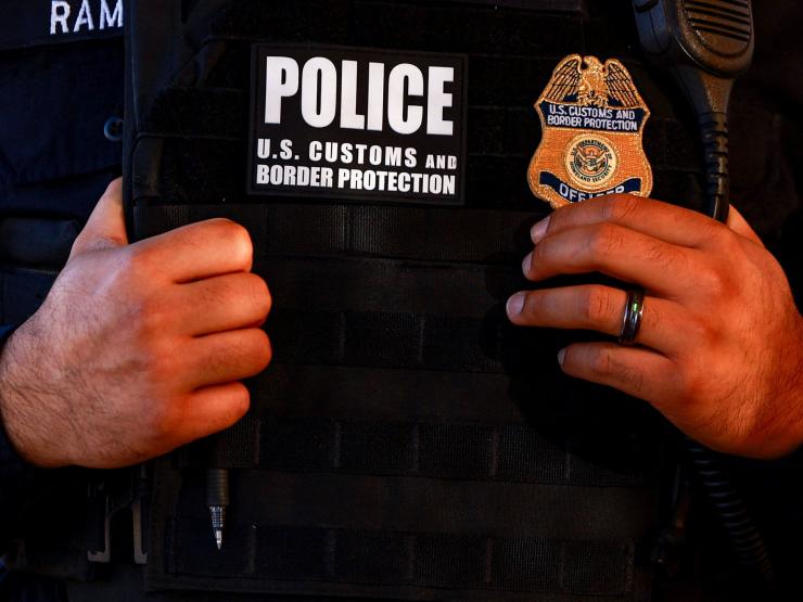 2025-10-10T221658Z_3_LYNXNPEL9912R_RTROPTP_4_USA-SHUTDOWN-MEXICO-BORDER.JPG