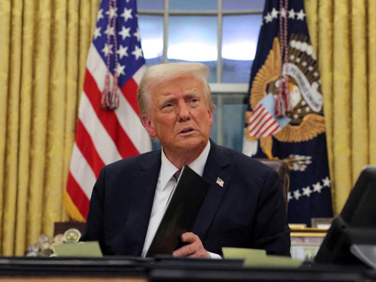 2025-01-21T120038Z_1165258363_RC20ECAZ0DF7_RTRMADP_3_USA-TRUMP-CLIMATE.JPG