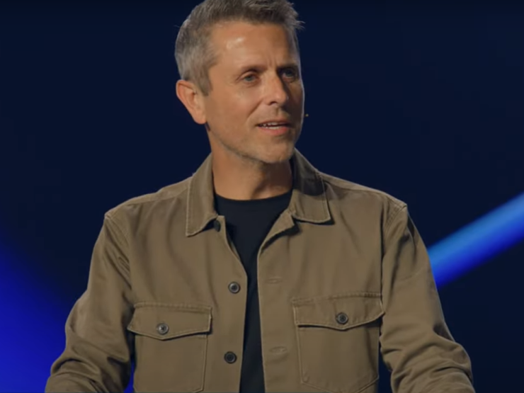 DANIEL FLOYD GATEWAY CHURCH THUMB.png