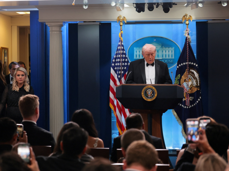 Donald Trump press conference after dinner attack.JPG