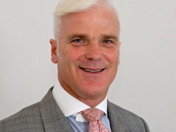 Sir-Desmond-Swayne-1_galleryfull.jpg