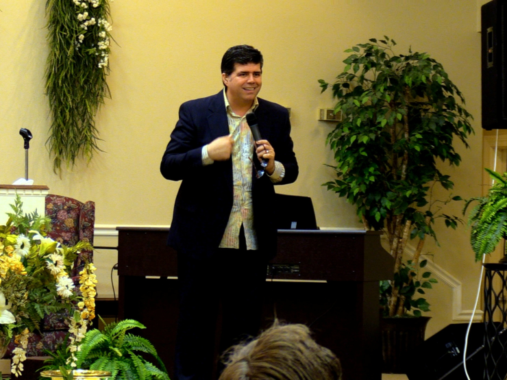 Pastor Shane Vaughn Handout via REUTERS.JPG thumb.JPG