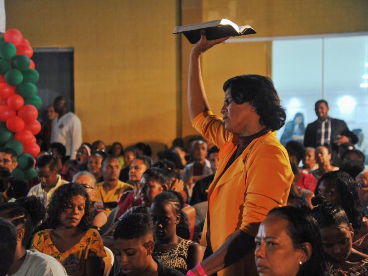 BOSONARO ELECTIONS EVANGELICAL BIBLE WORSHIP.JPG
