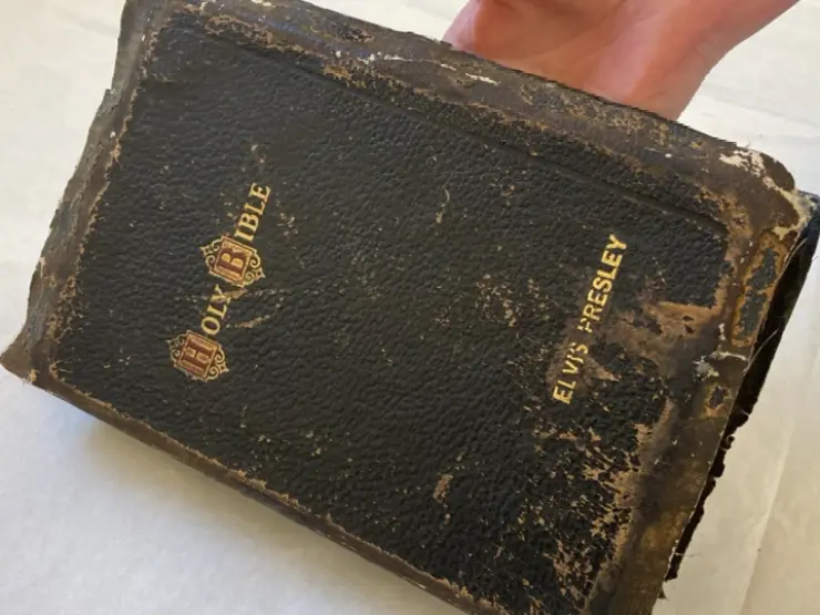 ELVIS PRESLEY'S BIBLE.webp