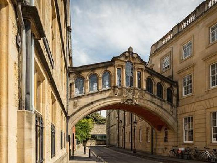 Oxford-University-bridge_article_image.jpg